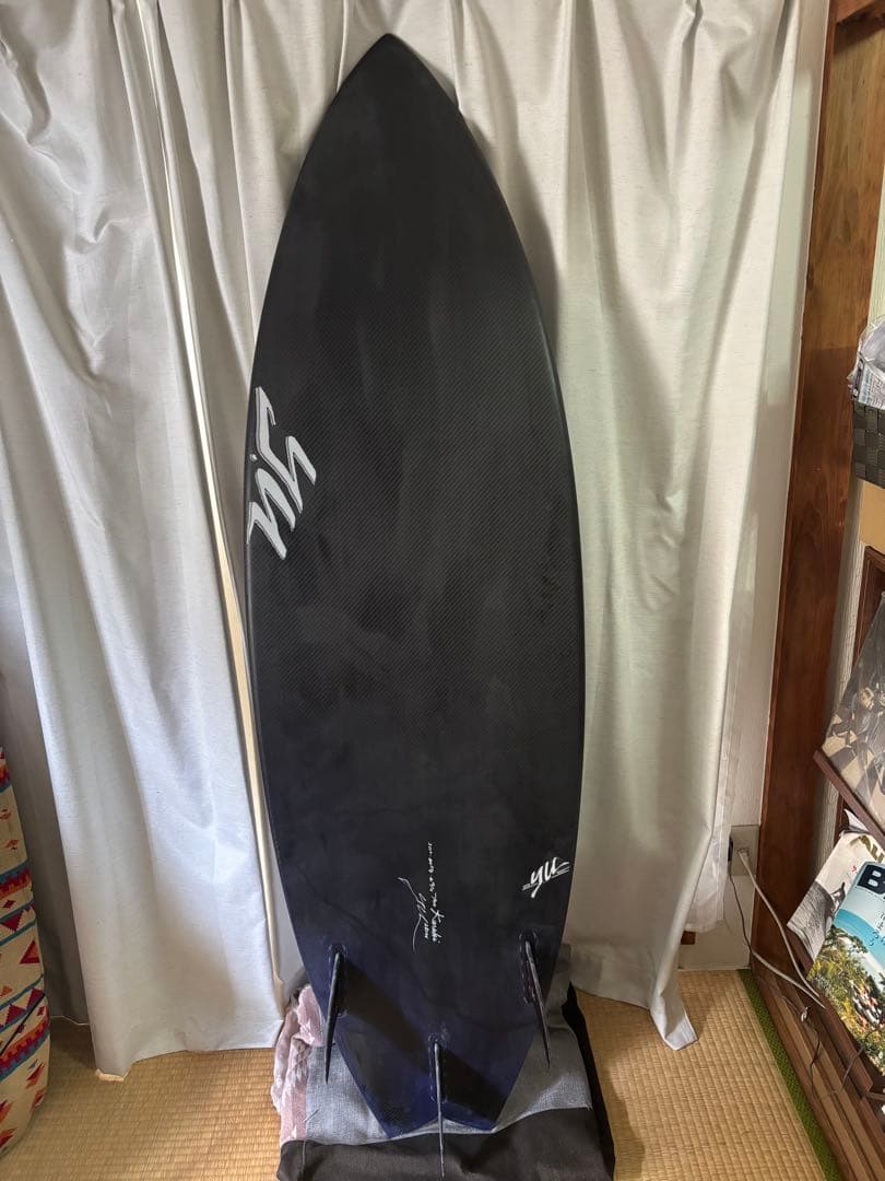 yu フルカーボン ショートボード 5'11
