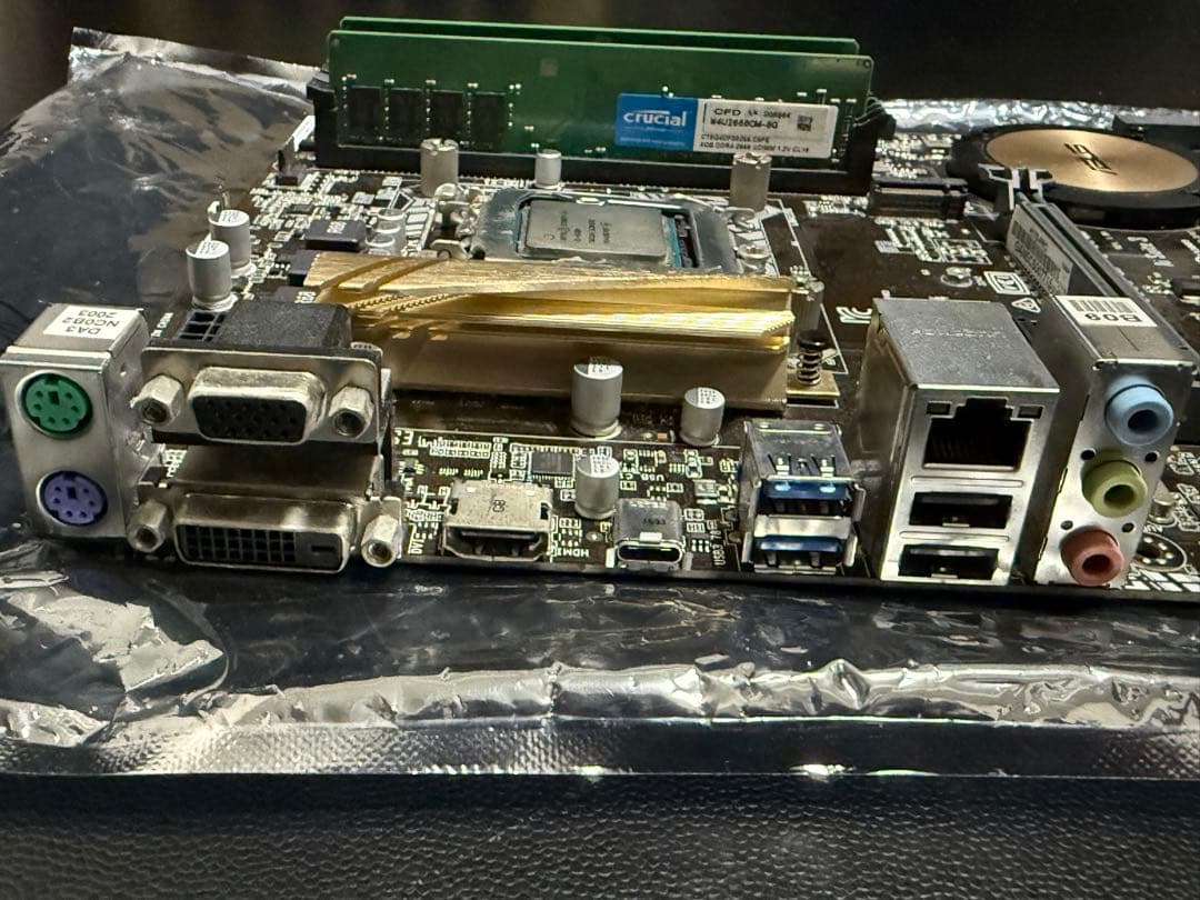 マザーボード ASUS H170 PRO + Intel Core i5-6500