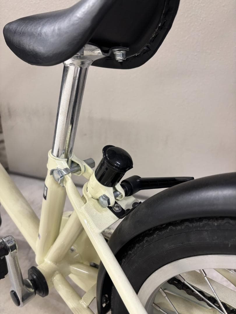 無印良品　16型幼児こども自転車　アイボリー　押し棒・補助輪付　江東区引取限定