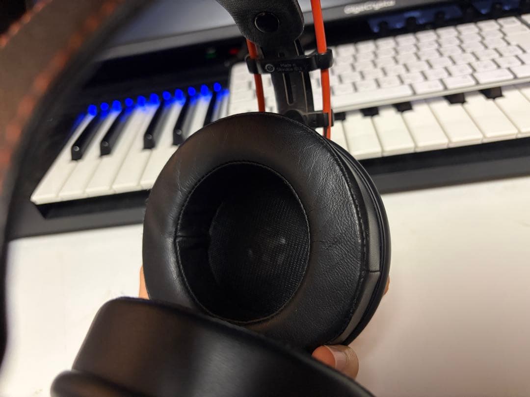 AKG K712 PRO ヘッドホン 元箱付き