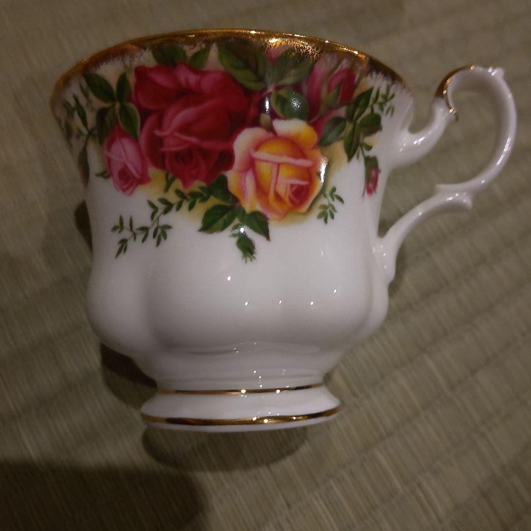 ロイヤルアルバート　ティーカップソーサーセットオールドカントリーローズ自宅保管品
