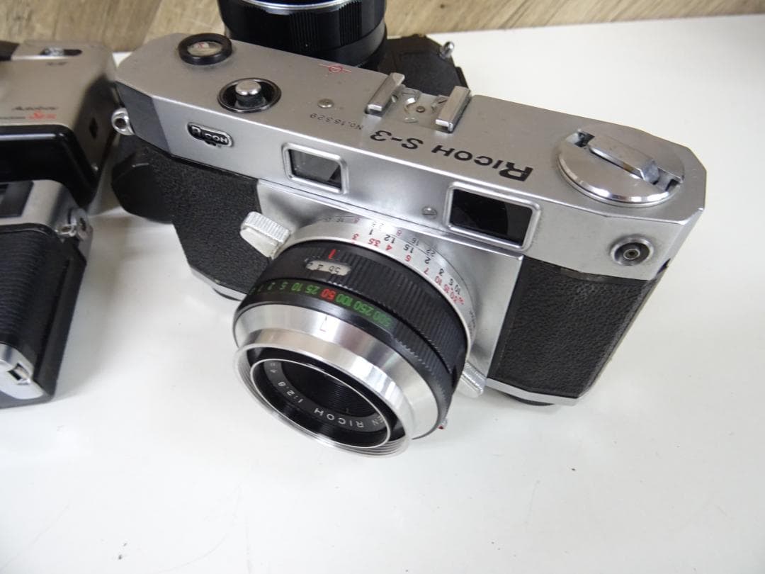 S*k様 博035 カメラ 4点 まとめ売り キャノン リコー オリンパス ペン