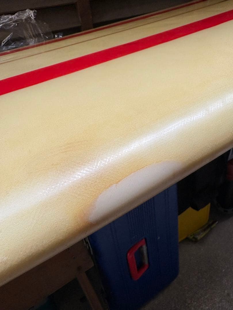 フレッチャーシエープ9ロングボード 赤いストライプ