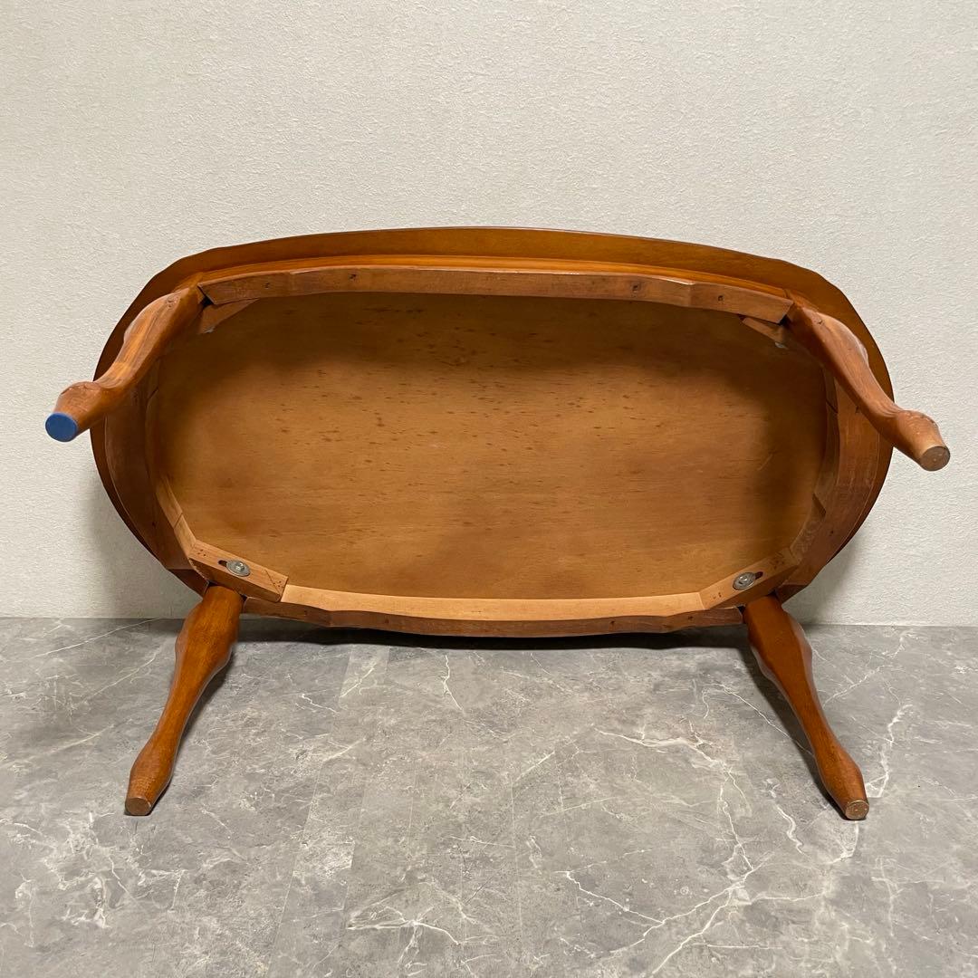 クラシカル　猫脚センターテーブル　 アンティークローテーブル オーバルテーブル