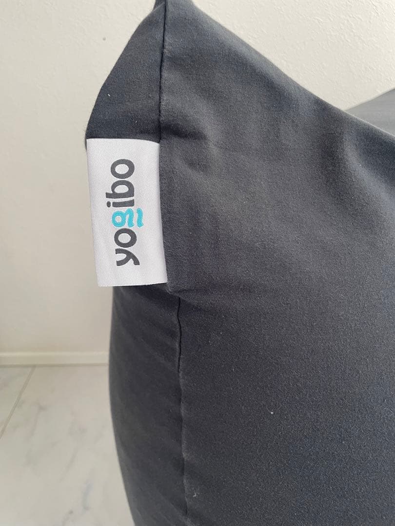 ヨギボーミニ　yogibo ダークグレー　クッション　ソファ