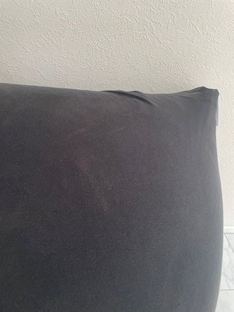 ヨギボーミニ　yogibo ダークグレー　クッション　ソファ