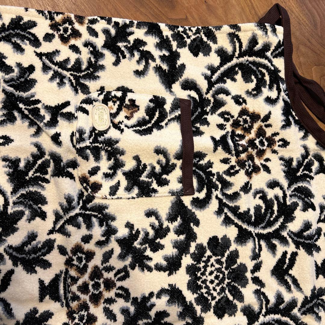 FEILER エプロン アイボリー・ブラウン　新品タグ付き