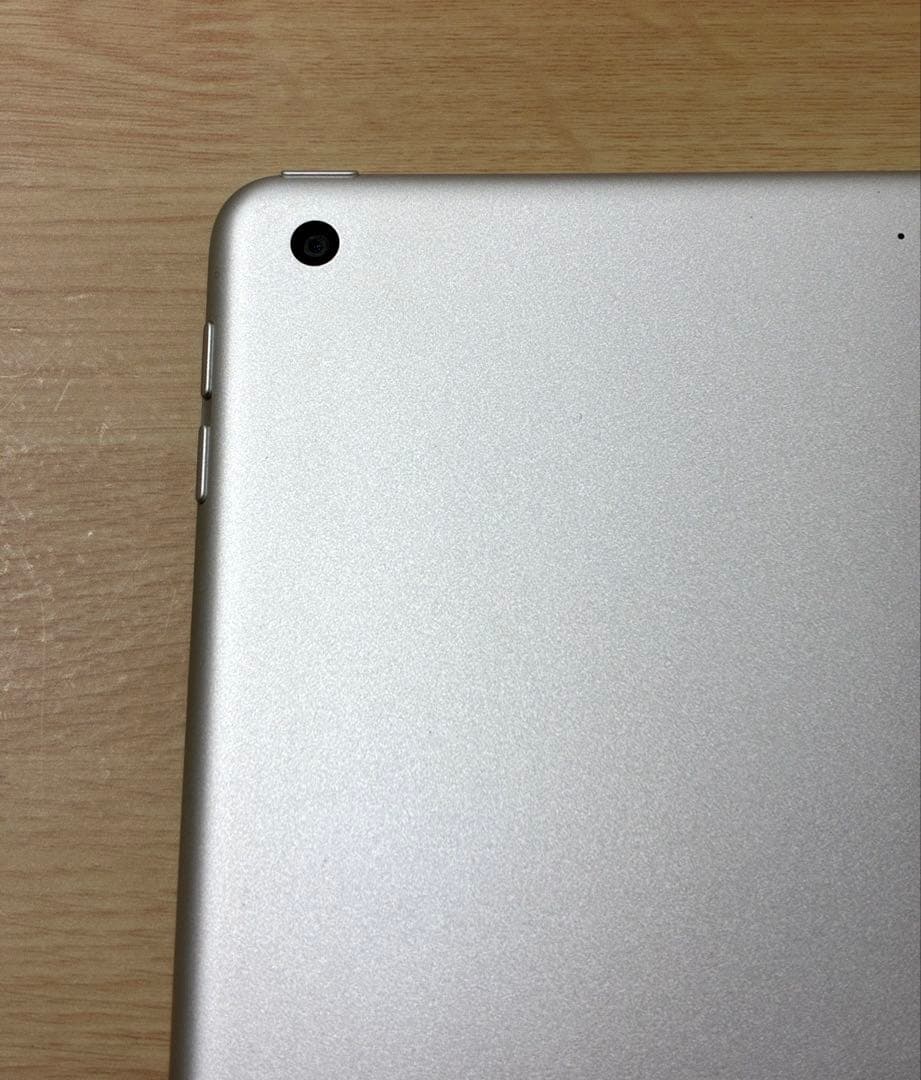 iPad 第9世代 Wifi 64GB シルバー