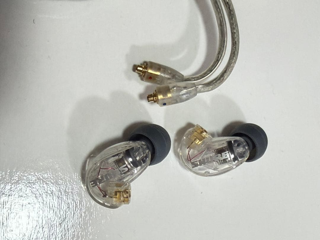 Shure SE215 有線イヤホン イヤモニ シュアー #モニターイヤホン