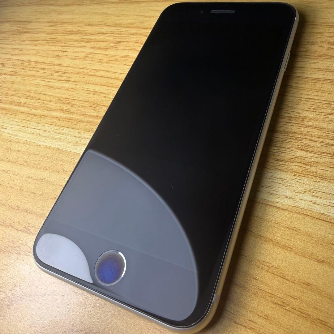iPhone SE 第二世代 SIMフリー 64GB