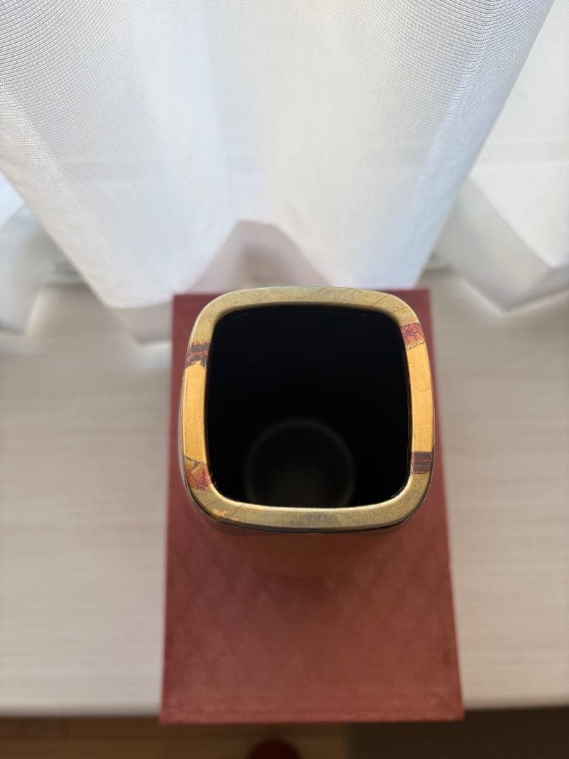 金沢箔芸　金箔の花瓶