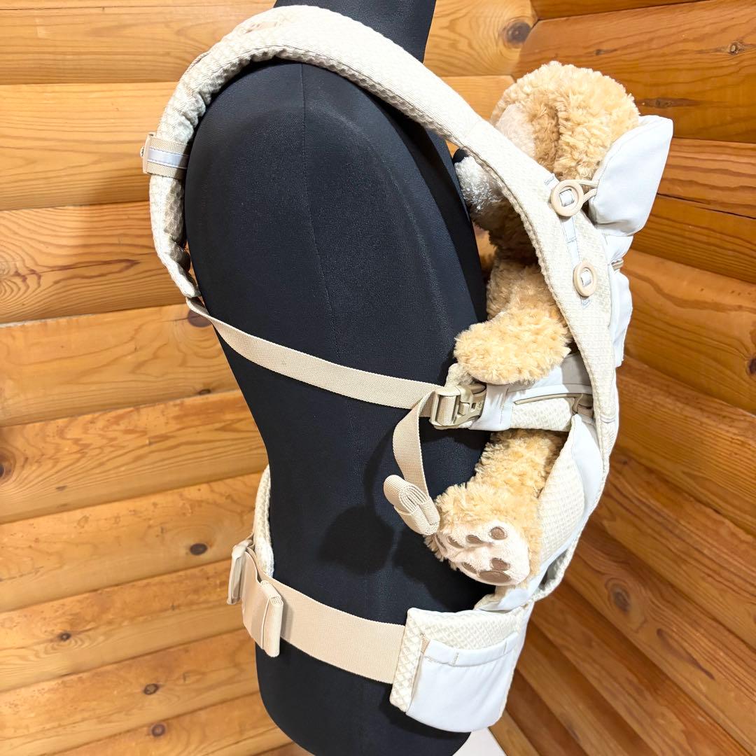 【美品】ergobaby OMNI BREEZE サンドベージュ 抱っこ紐