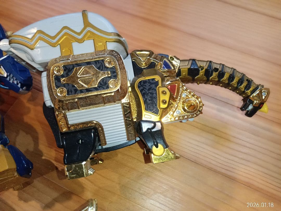 H*1様 戦隊ヒーロー ロボットフィギュアセット