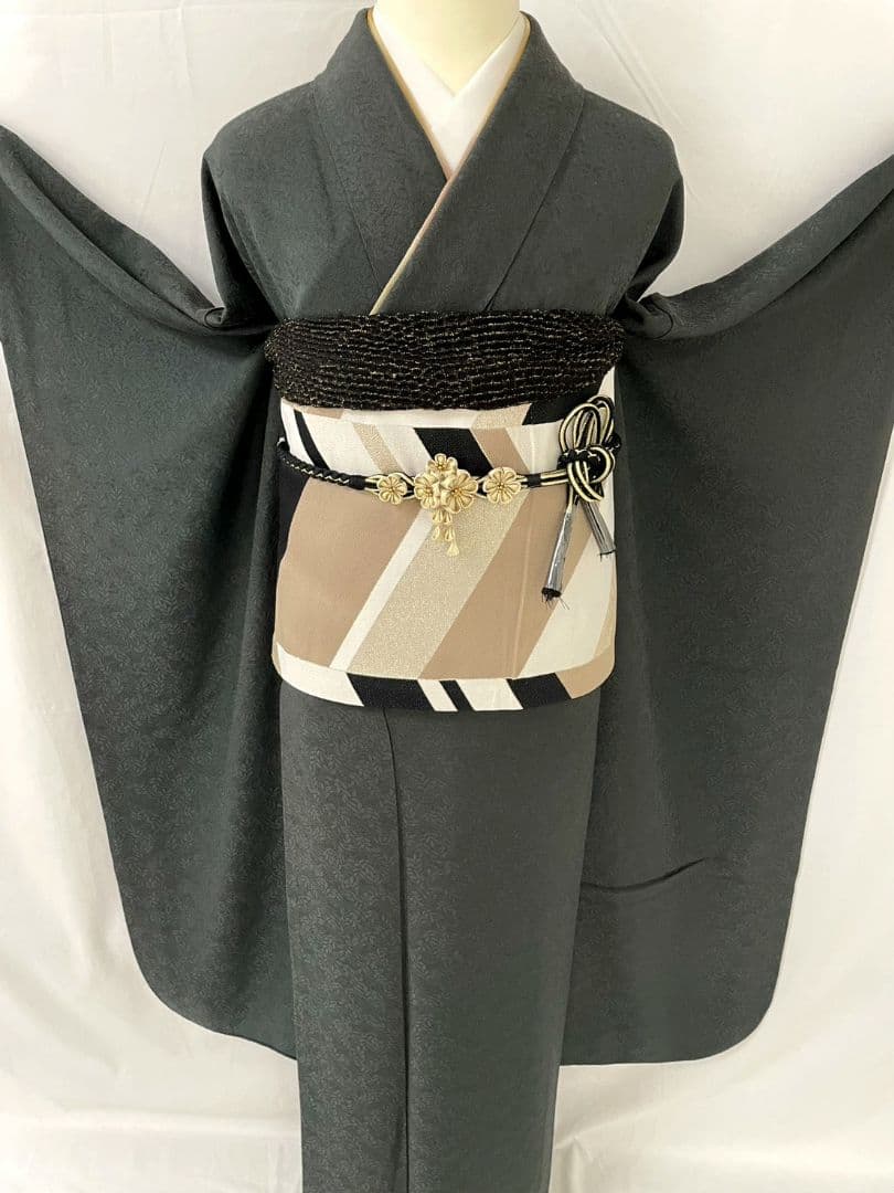 売約済み【WA-Modern】★★正絹　紋意匠　無地振袖　7点フルセット★★