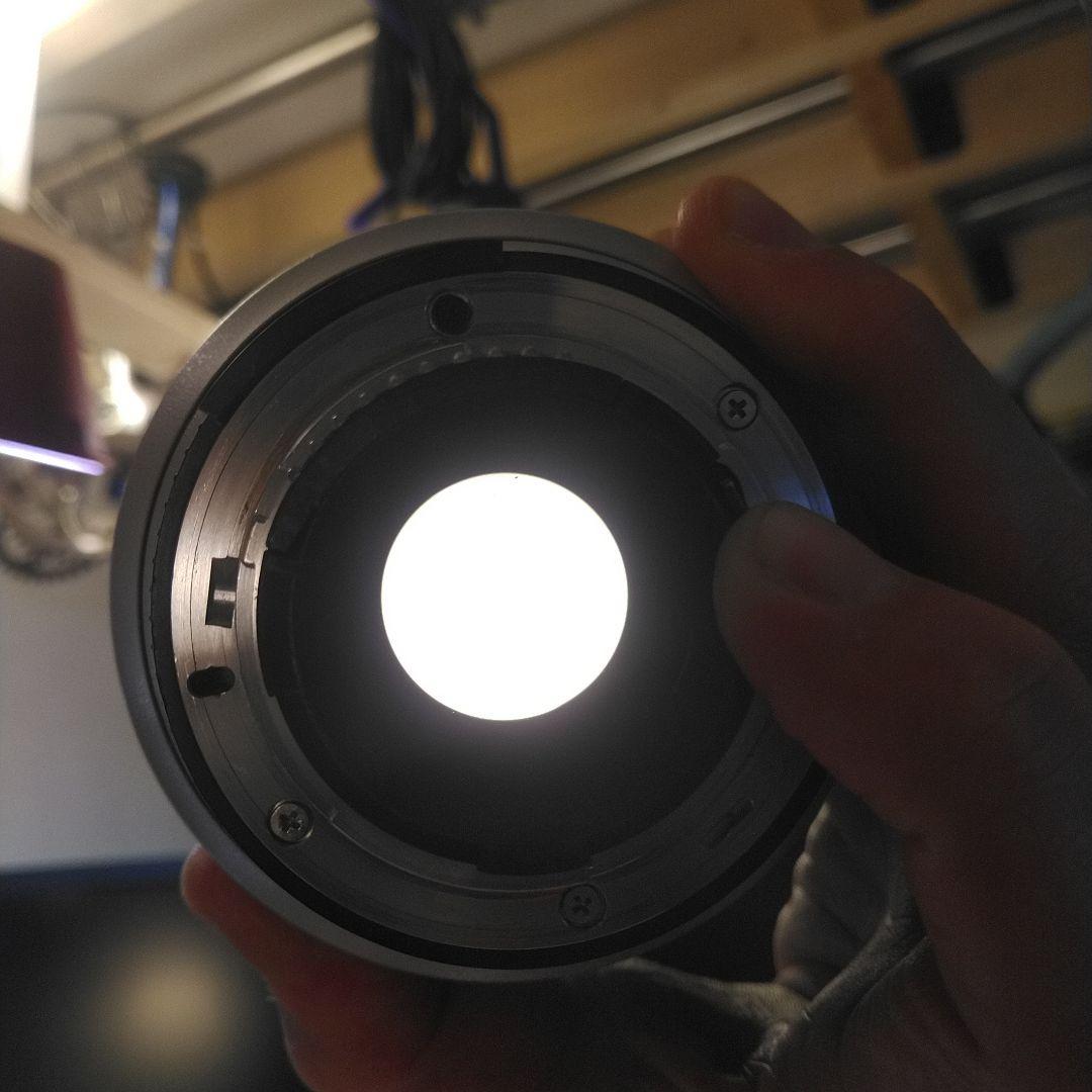 Nikon AF-S 28-70mm f/2.8G ED　ライトグレー