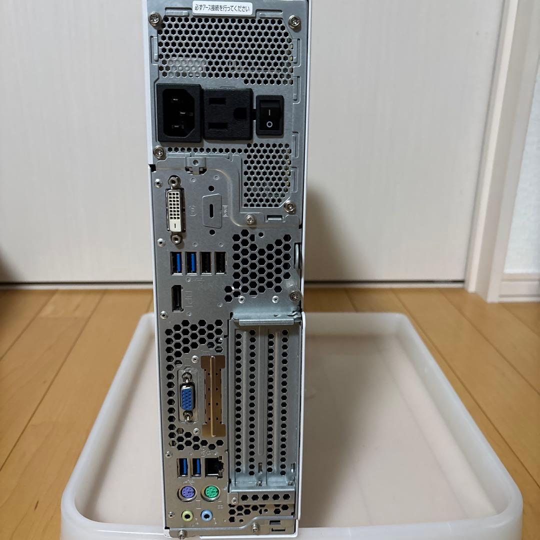 FUJITSU ESPRIMO デスクトップPC D588/CX