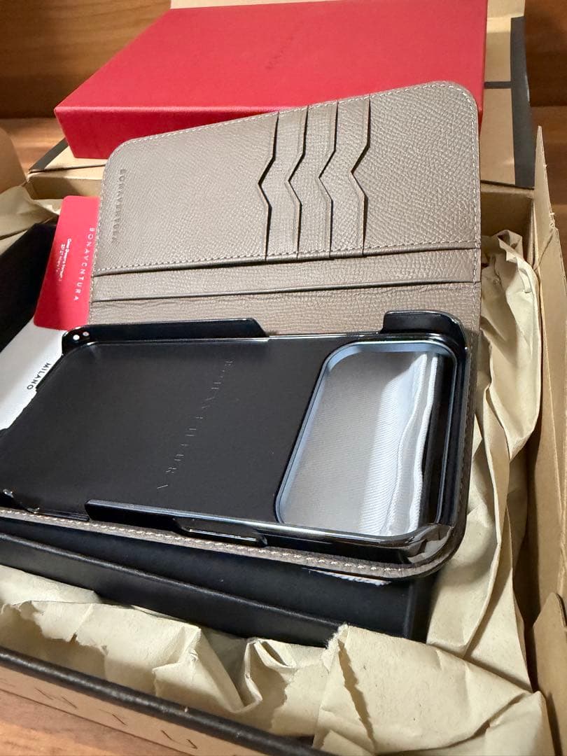 BONAVENTURA ボナベンチュラiPhone 17 Pro Max ケース