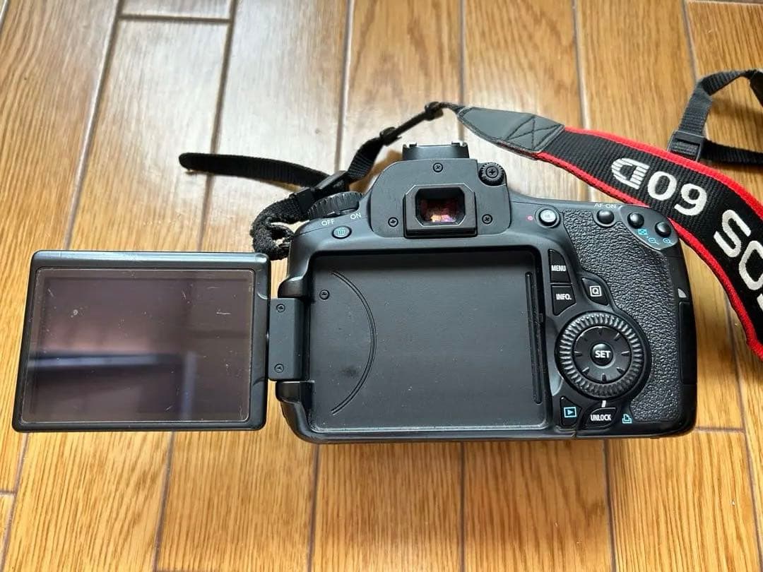 Canon EOS 60D・EF-S18-135 IS レンズキット