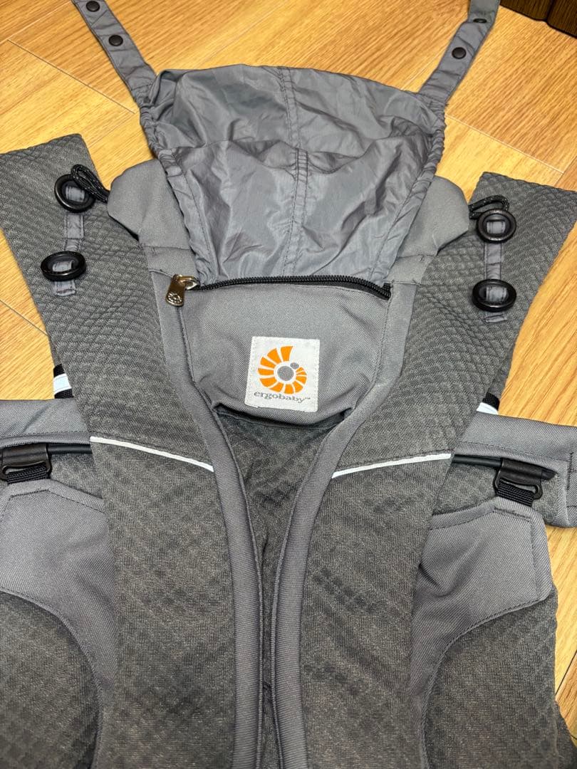 ergobaby　エルゴベビー　オムニ　ブリーズ　抱っこ紐　※　おんぶ
