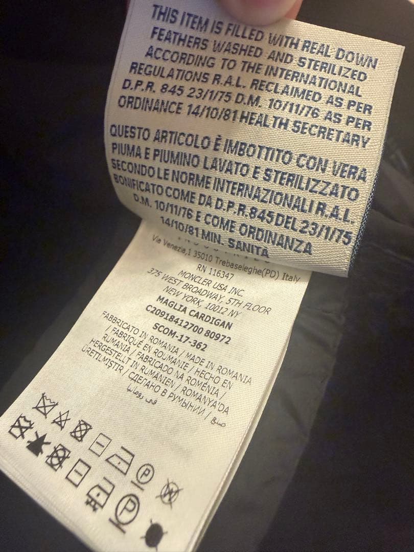 MONCLER フード付きダウンジャケット ブラック