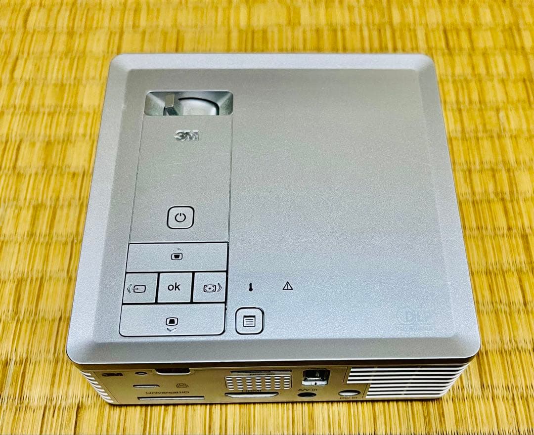 3M MP410モバイルプロジェクター　(白)