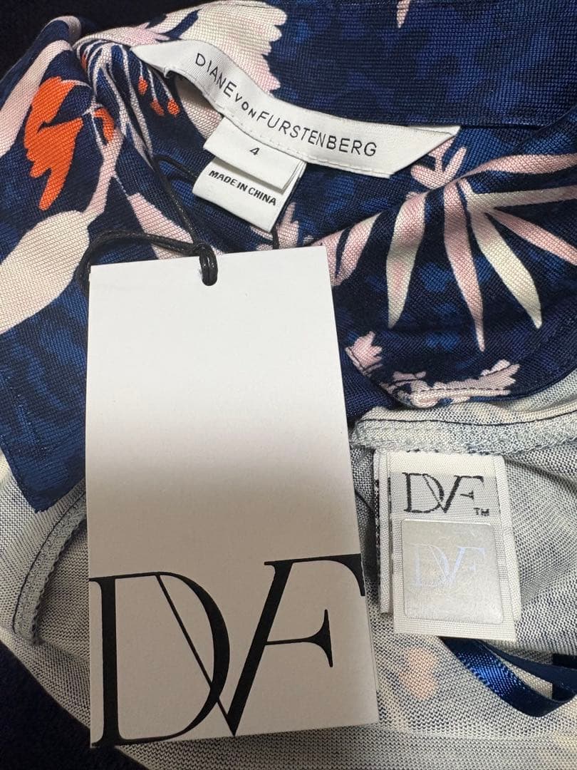 【新品タグ付き】ダイアンフォンファステンバーグ ワンピース　4 シルク100%