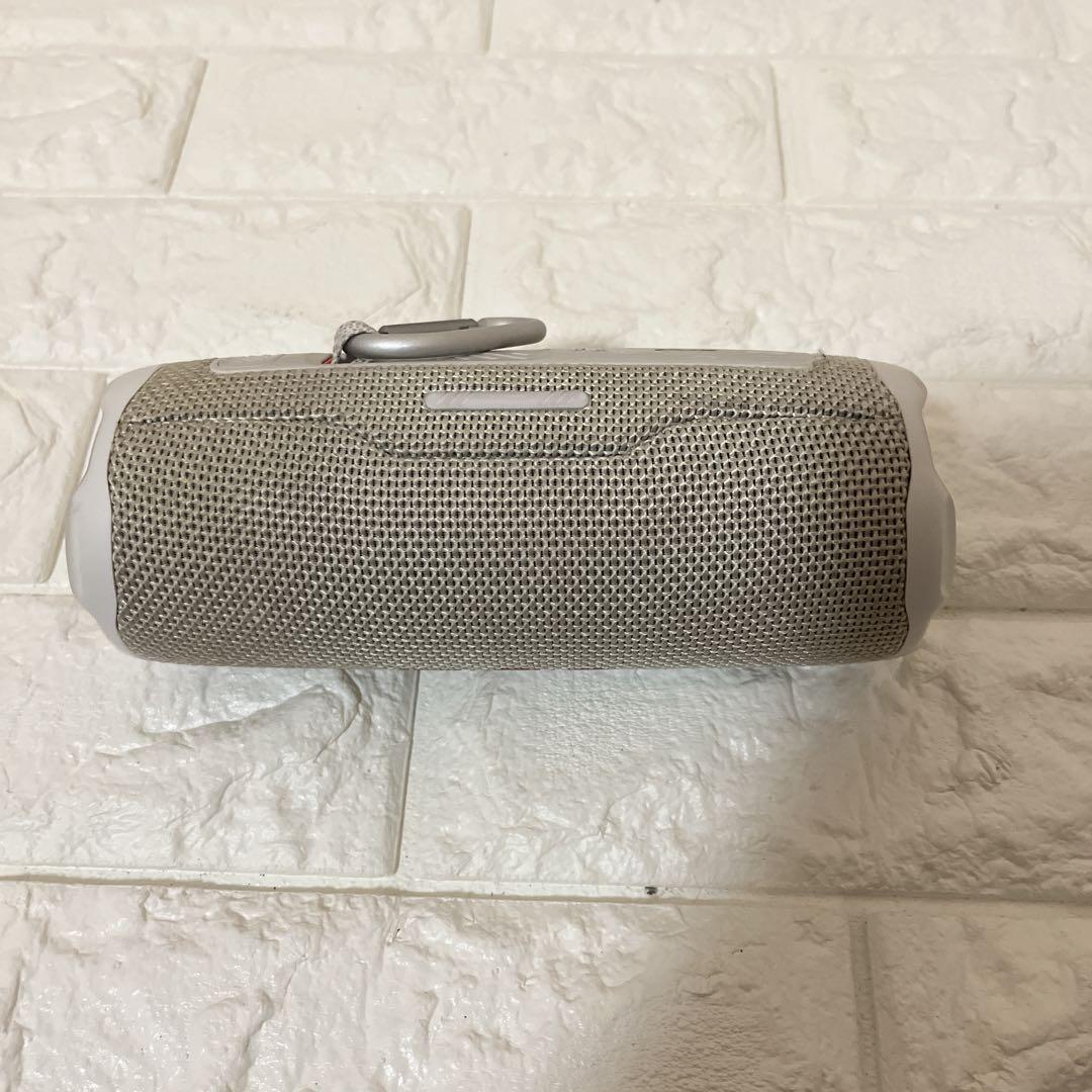 JBL FLIP7 ワイヤレススピーカー　グレー　ホワイト