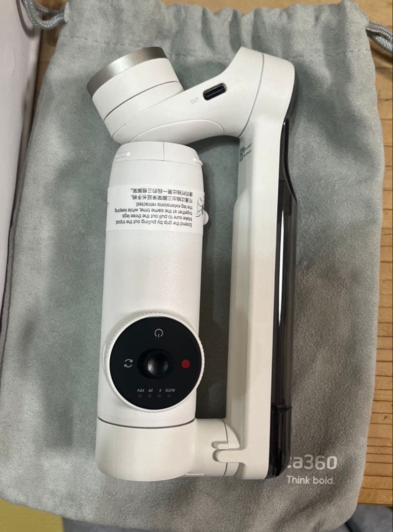 Insta360 Flow スマートフォンスタビライザーSpotlighiセット