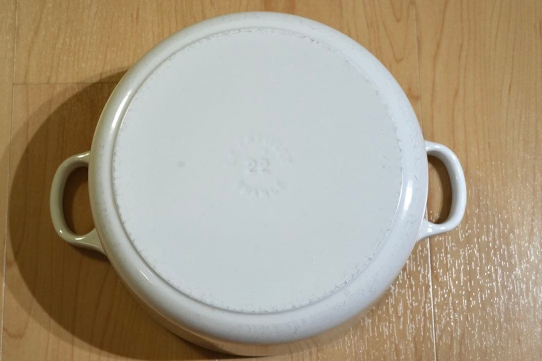 LE CREUSET 両手鍋 22 ホワイト