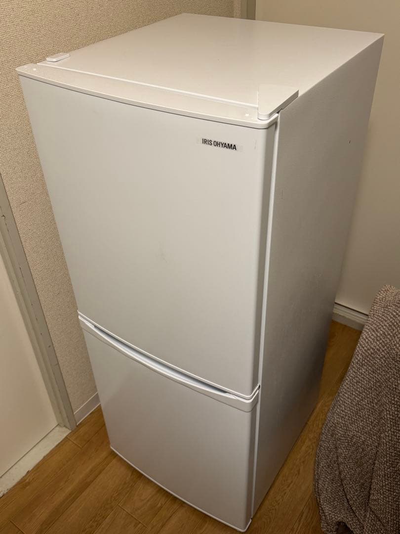 IRIS OHYAMA 一人暮らし冷蔵庫 142L 2023年製