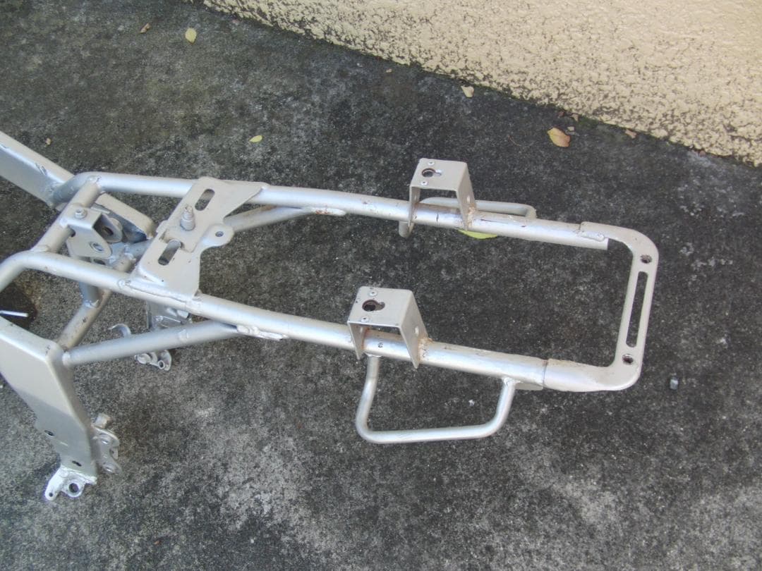 ★NSR50/80 後期型フレーム カット無し、サイドスタンドステー付 書付！