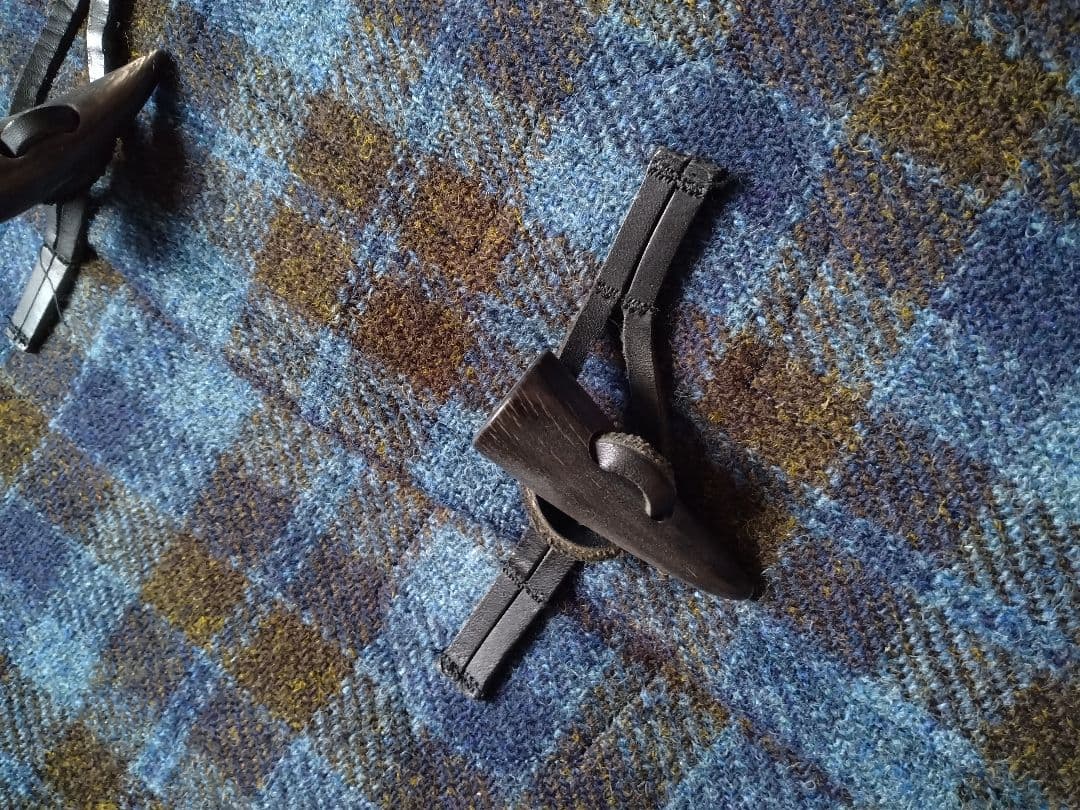 美品 レア配色 ハリスツイード ミドル丈 ダッフルコート