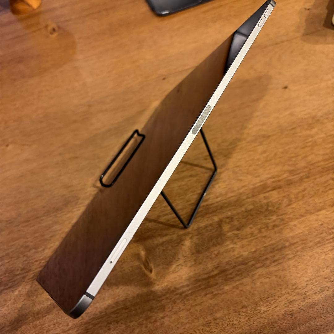 iPad Pro 12.9（第３世代）セルラー 256GB スペースグレイ