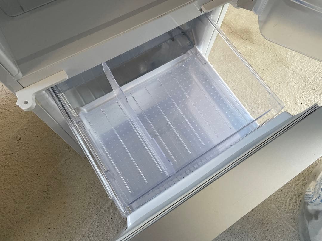 【美品】冷蔵庫 一人暮らし 137L SHARP シンプル 配送、設置対応可