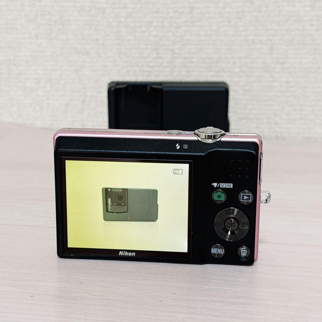 2471【希少品】Nikon ニコン COOLPIX S570 ピンク