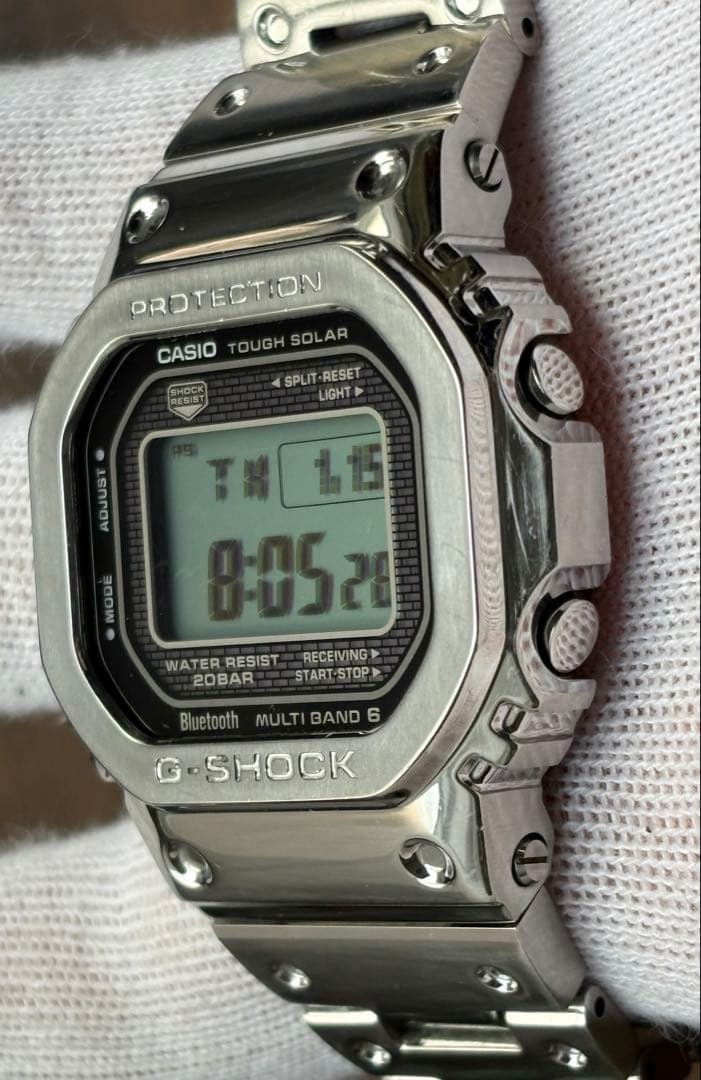 G-SHOCK GMW-B5000D-1JF 電波ソーラー シルバー