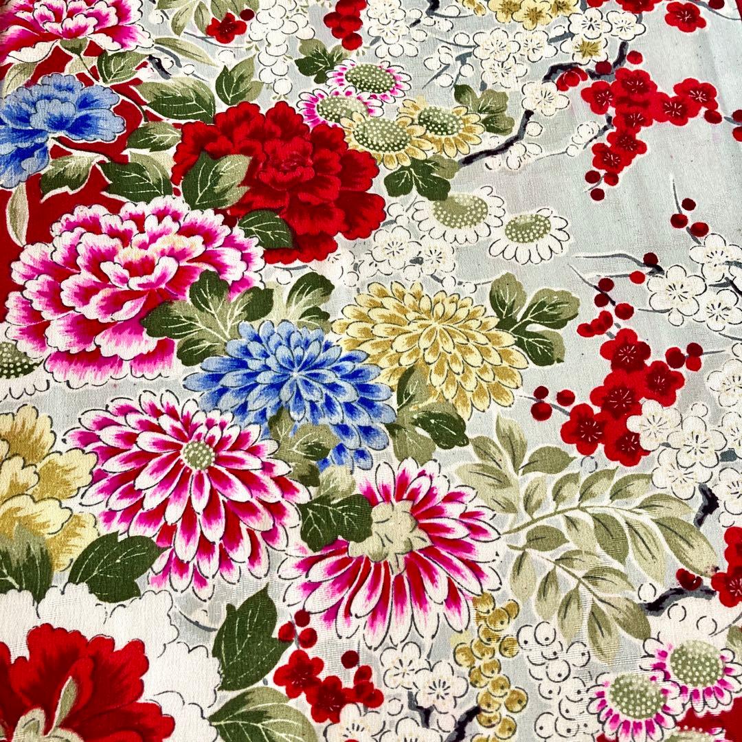 ★ ❤︎ ChoRi ❤︎です★アンティーク着物　ジュニア　大人　着物　NO1