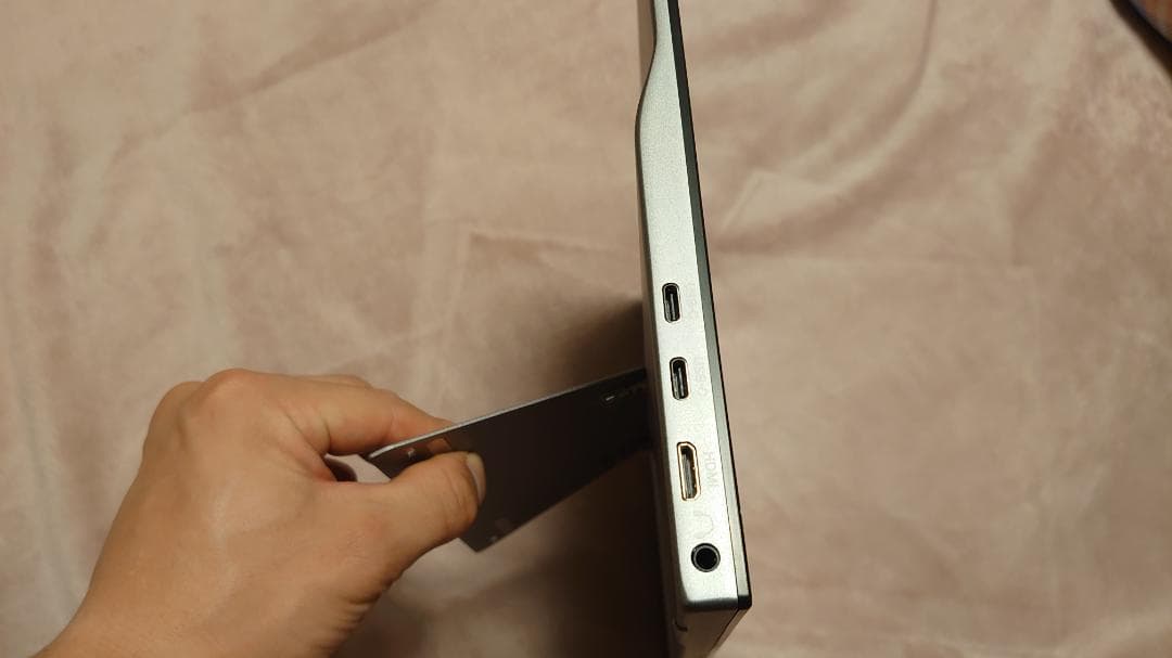 IODATA モバイルモニター 15.6インチ フルHD ADSパネル