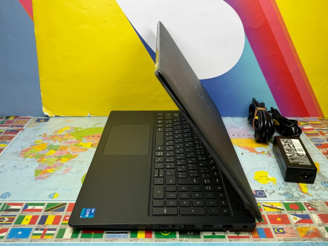 美品 デル Latitude 3520 第11世代 i5 15.6型 ノートPC