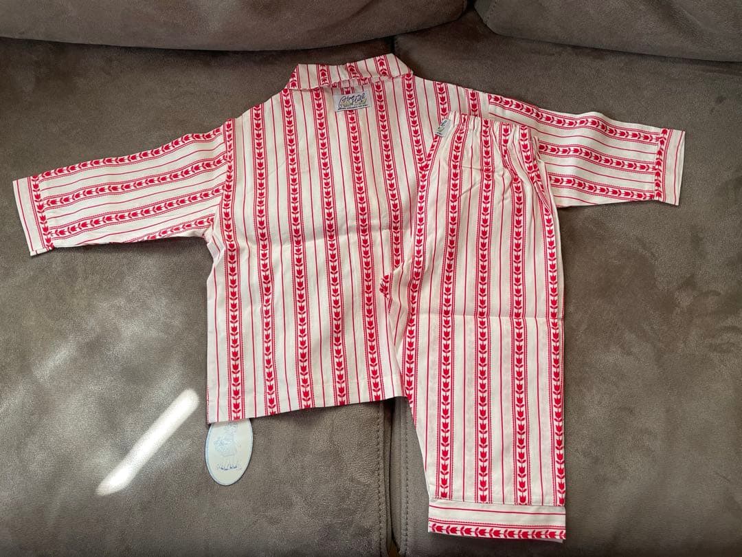 【未使用】House on the Hill フラワーストライプパジャマ