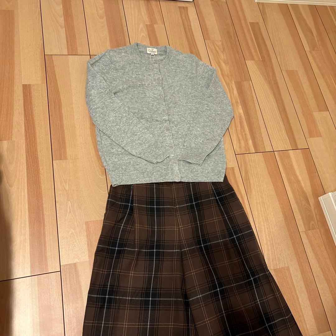 めんたいこ様23区　カシミヤ100%グレーのカーディガン