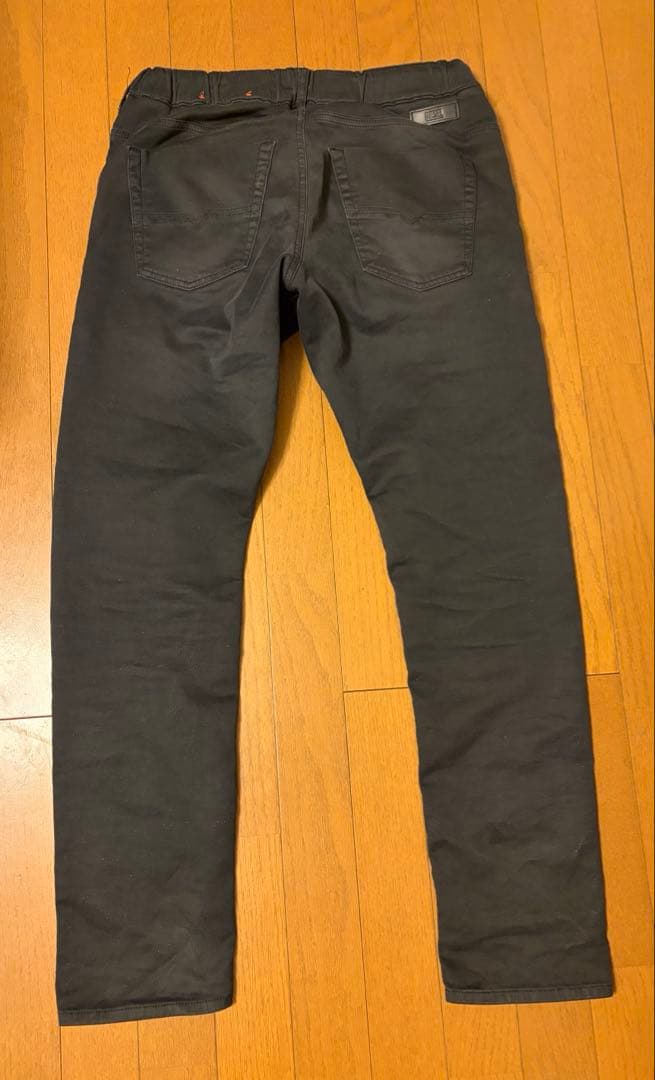 DIESEL KROOLEYジョグジーンズ W32