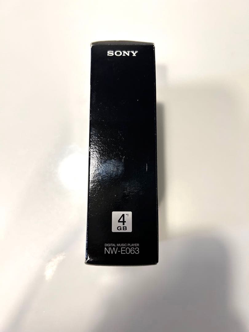 美品　ソニー　デジタルミュージックプレイヤー　NW-E063 4GB 動作確認済