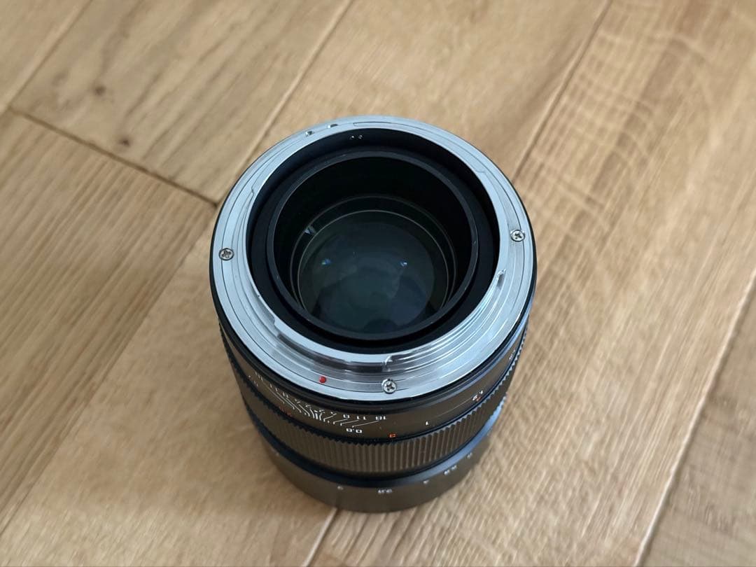 富士フイルム GFX 50Sll + mitakon 65mm