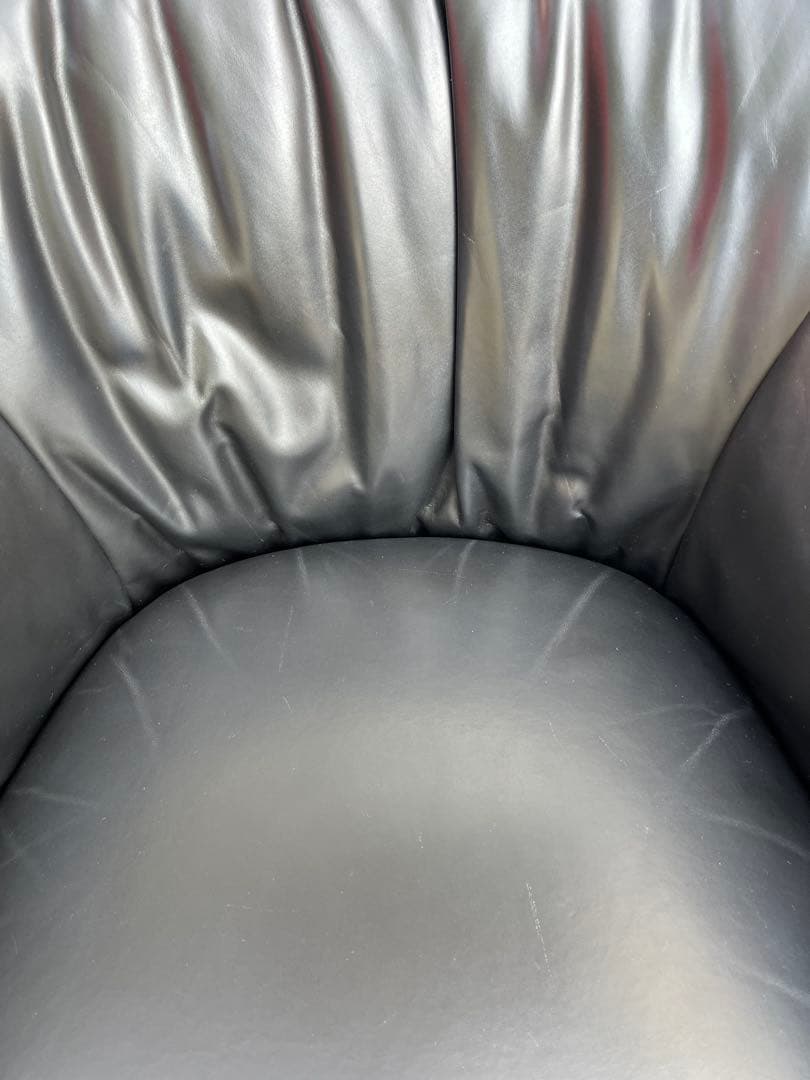 モダンスタイル　ラウンジチェア　② 本革張り　ミッドセンチュリー　シングルソファ