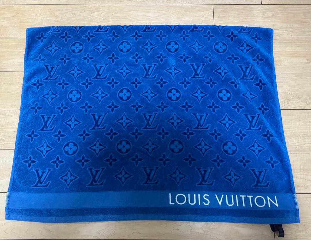 LOUIS VUITTON バスタオル 青