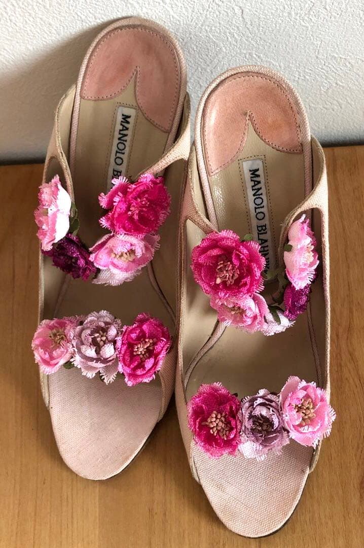 MANOLO BLAHNIK マノロブラニク　ピンク　薔薇　37 ヴィンテージ