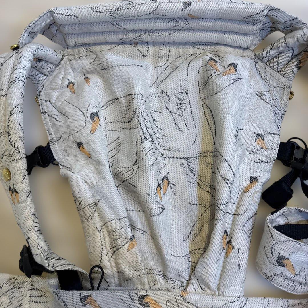 artipoppe 抱っこ紐 スワン