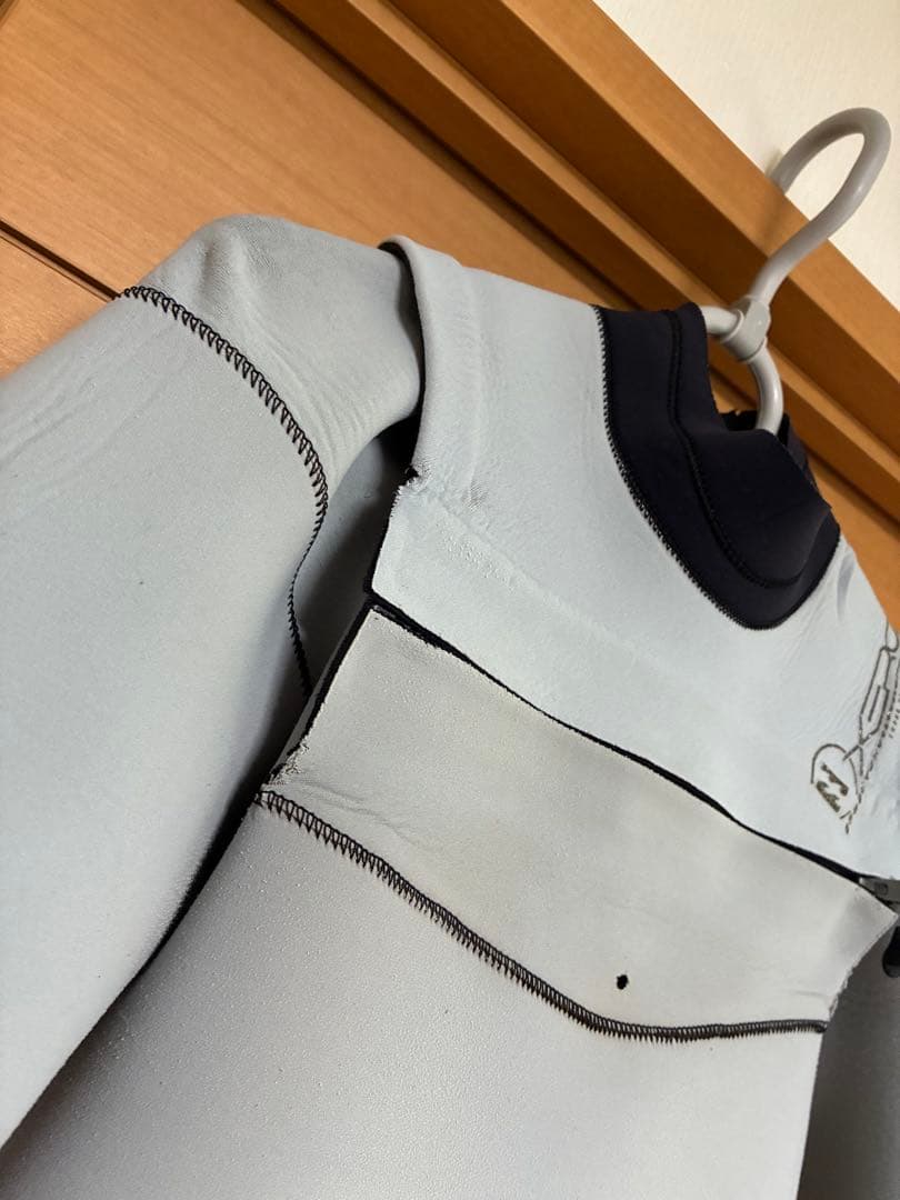 Billabong 3-4mm 希少 裏起毛 ウェットスーツ