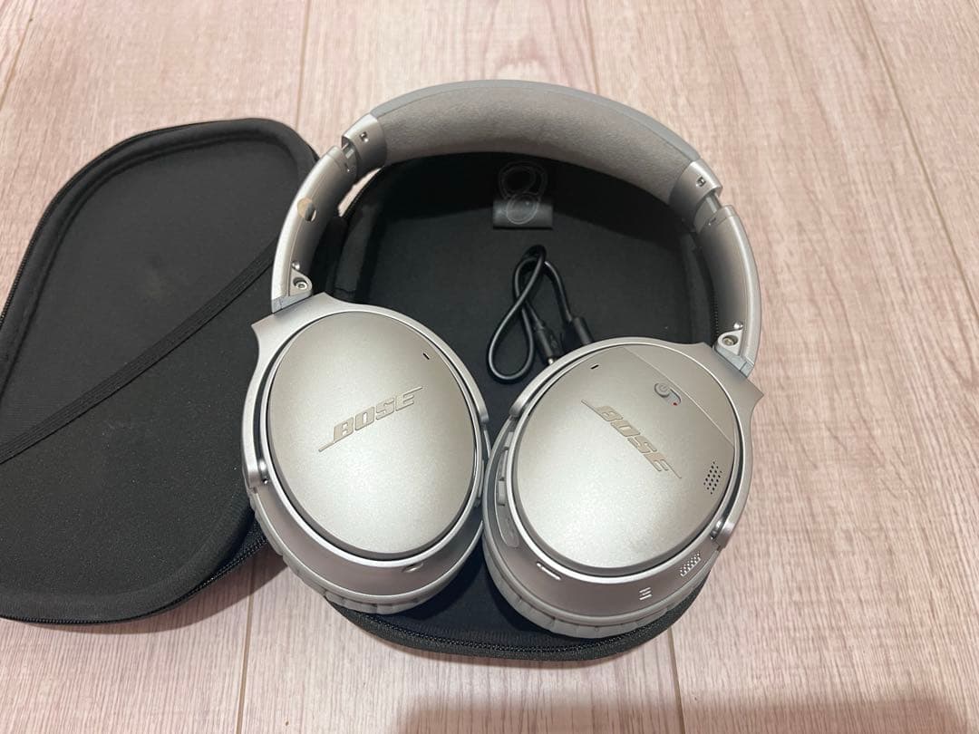 【美品】廃盤　BOSE QUIETCOMFORT35 II シルバー ボーズ